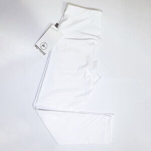 90º DEGREE | LUX EVERYDAY HIGH WAIST CAPRI LEGGINGS WHITE